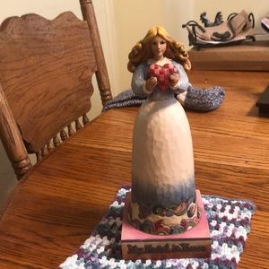 Jim shore figure it reads my heart is yours